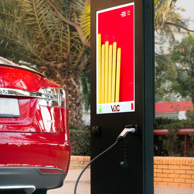 screen punto de recarga con publicidad